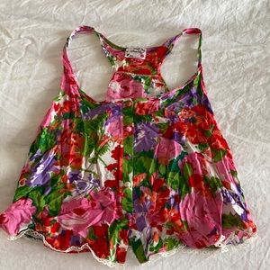 Cutest flower top
